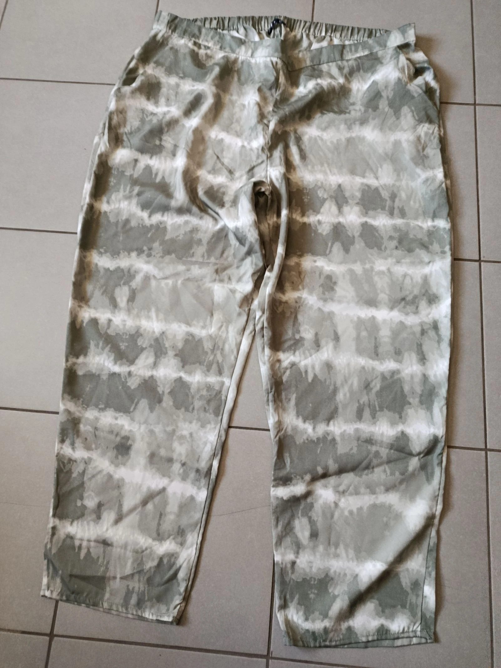Pantalon léger taille 3 Xl